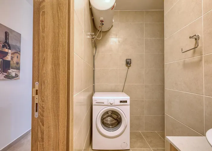 Apartament New! Modern In Malta By Sf Homes