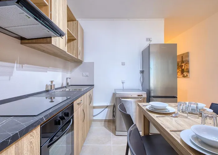 New! Modern In Malta By Sf Homes * ムサイダ
